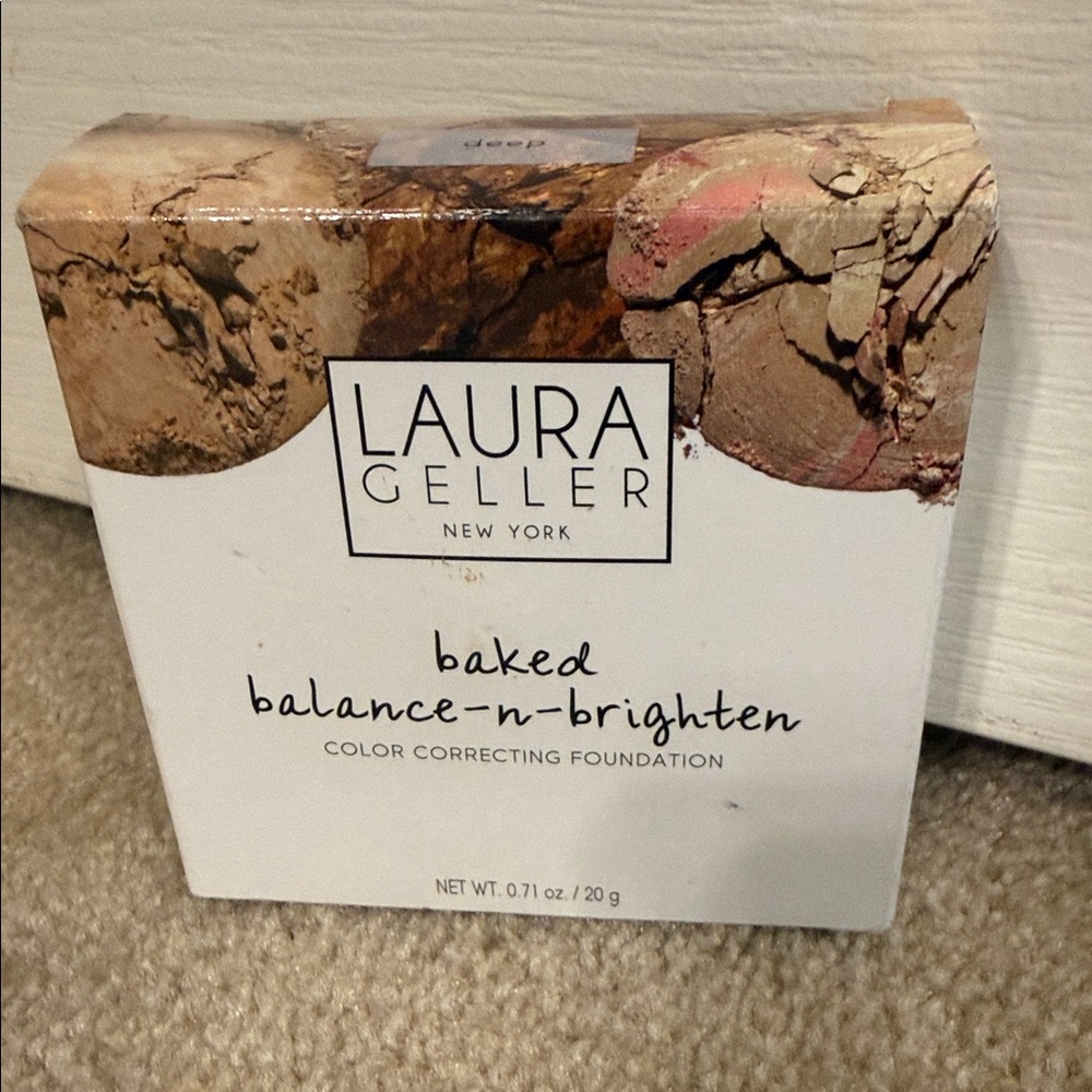 Laura Geller Baked Balance-n-Brighten Foundation - Natural Tones DEEP